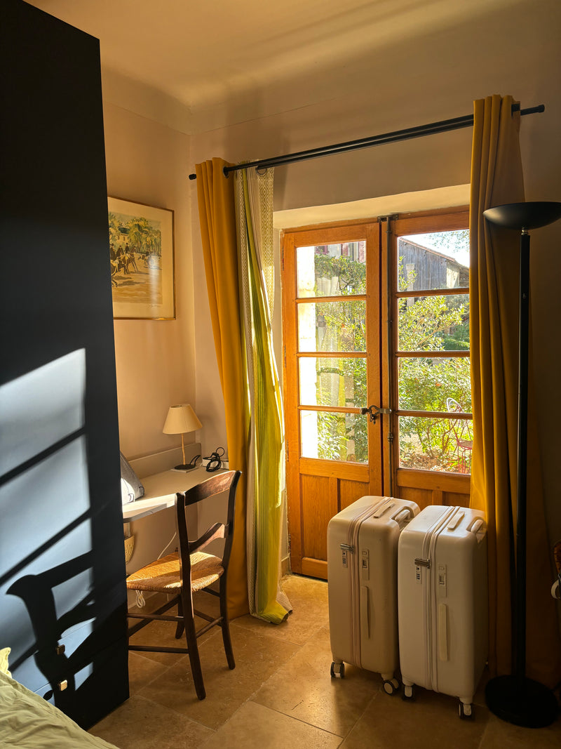 Aww -TRAVEL-<br><font size=1>(6-7 days)(WHITE)</font><br>CAPRI ISLAND