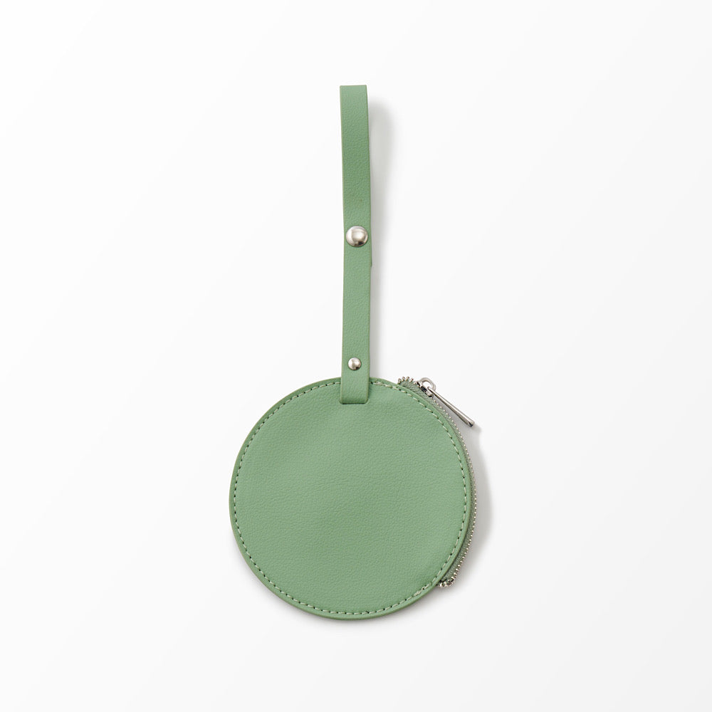 【アップルレザー】トラベルチャーム (丸)