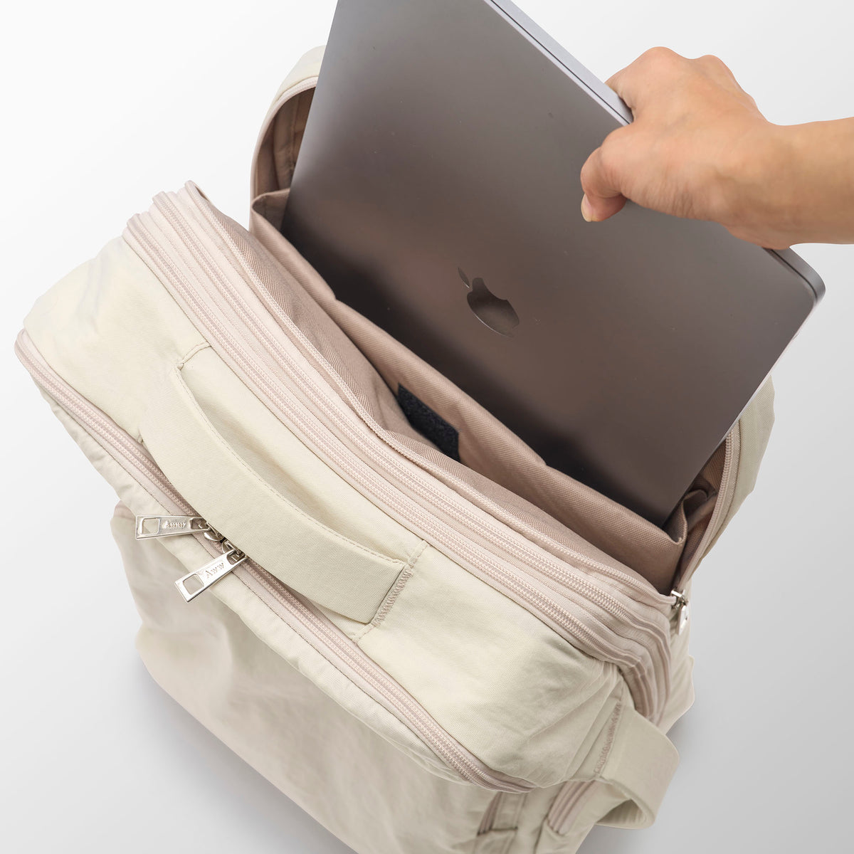 Recycle Polyester Compressible Travel Backpack (16.8L-35L)