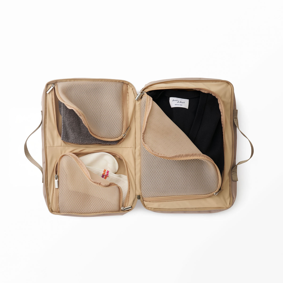 マルチウェイトラベルポーチ Mサイズ(13L)