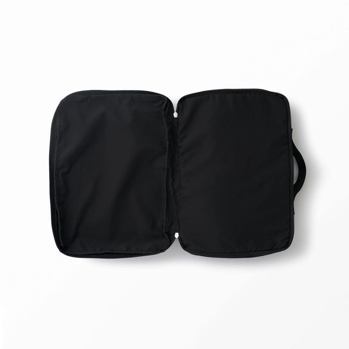 マルチウェイトラベルポーチ Mサイズ(13L)