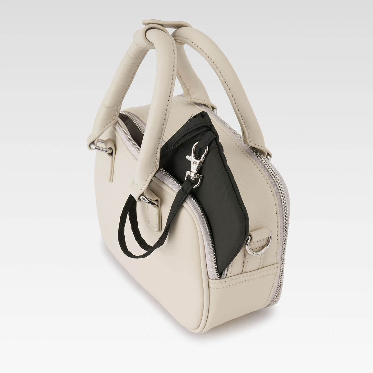 スキミング防止トラベルポーチ