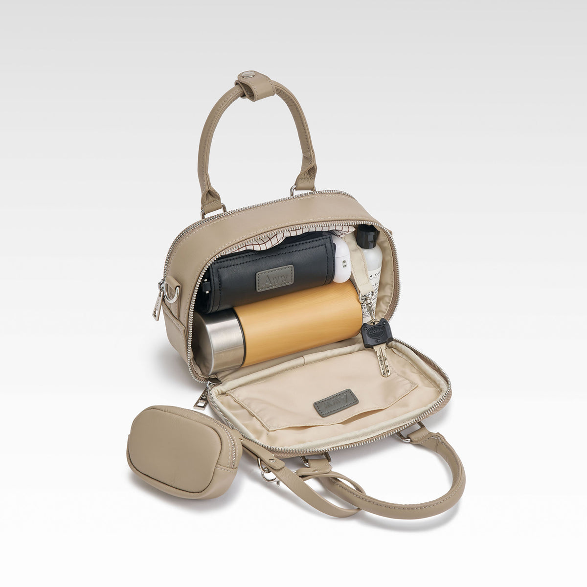 【yŪバンブーレザー】 プレミアムショルダーミニバッグ (2.7L)