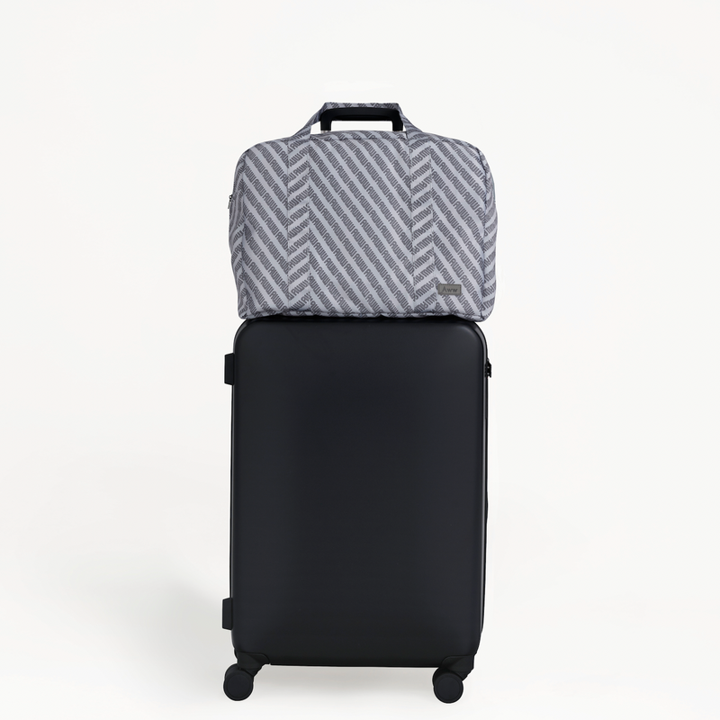 スーツケース/キャリーケース】Aww-TRAVEL- (6〜7日用)(BLACK スーツケース/キャリーケース】Aww-TRAVEL- (6〜7日用)(BLACK