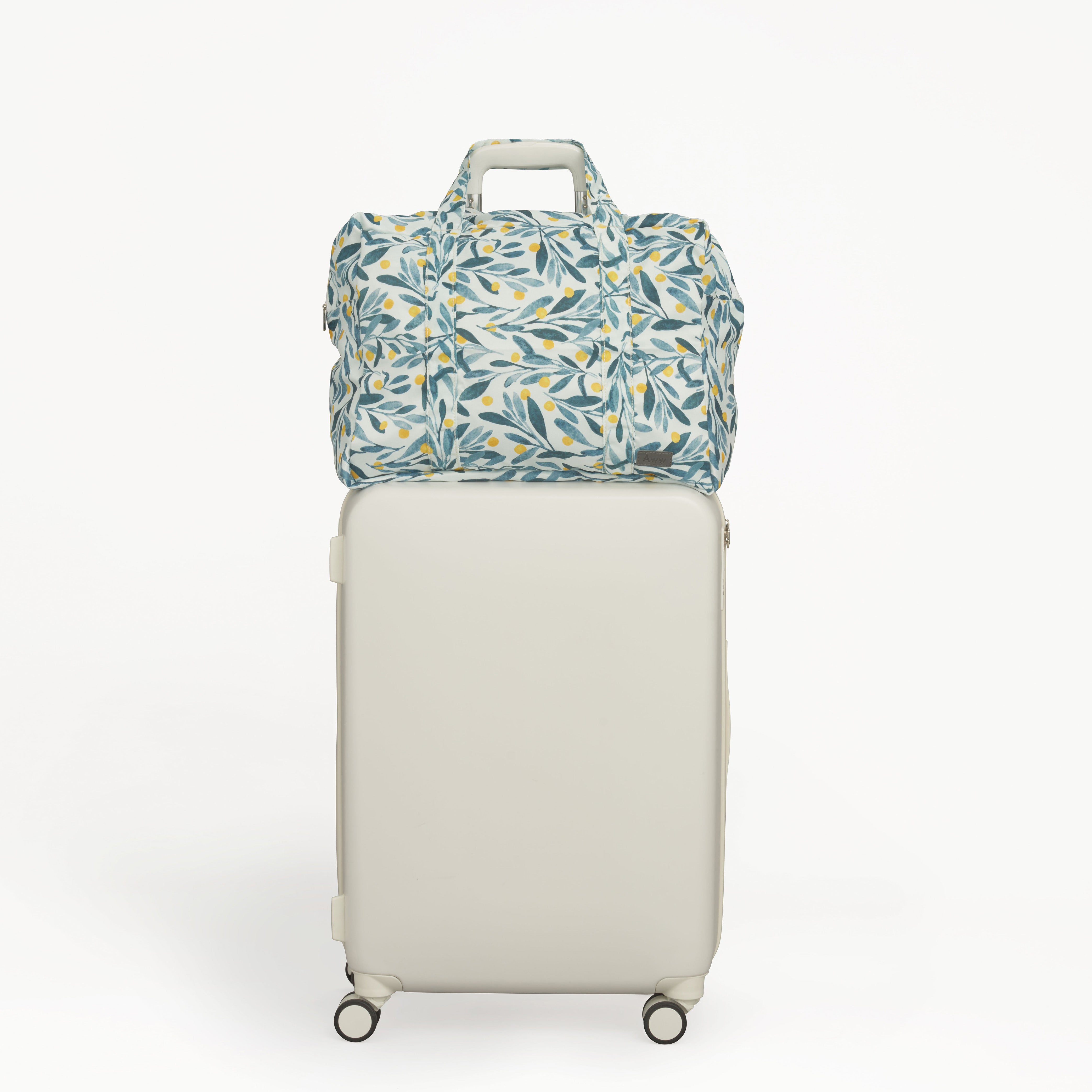 Aww Original-TRIP-(機内持ち込み対応)CAPRI  スーツケース／キャリーケース】Aww -TRAVEL- (6〜7日用)(WHITE